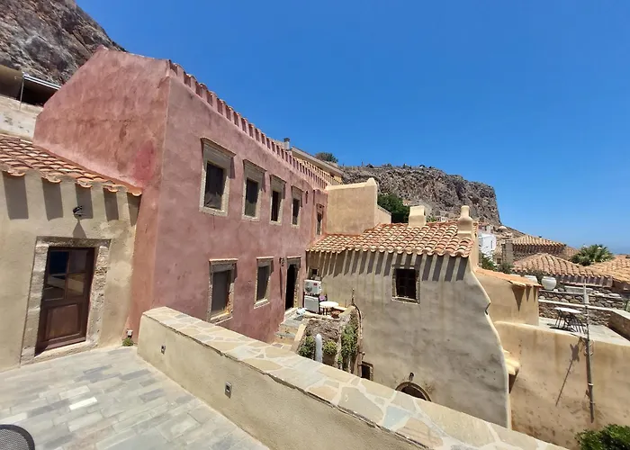 Goulas Traditional Guesthouse