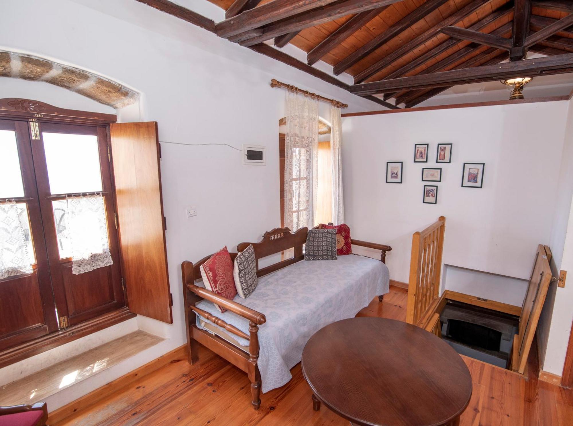 Goulas Traditional Monemvasía